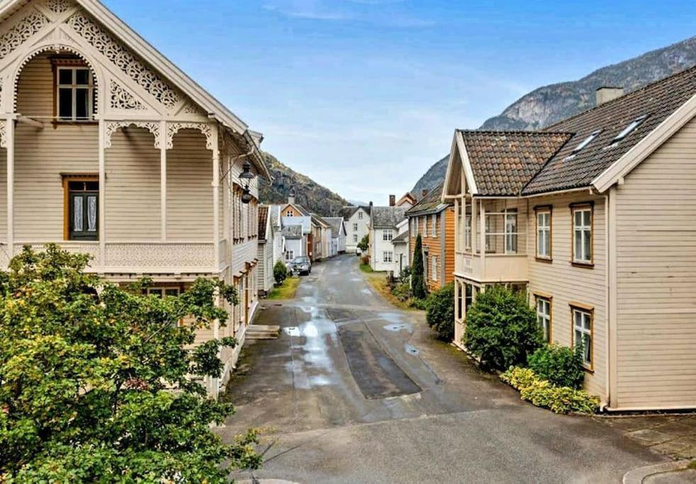 Kvammehuset Pa Gamle Laerdalsoyri Exterior foto