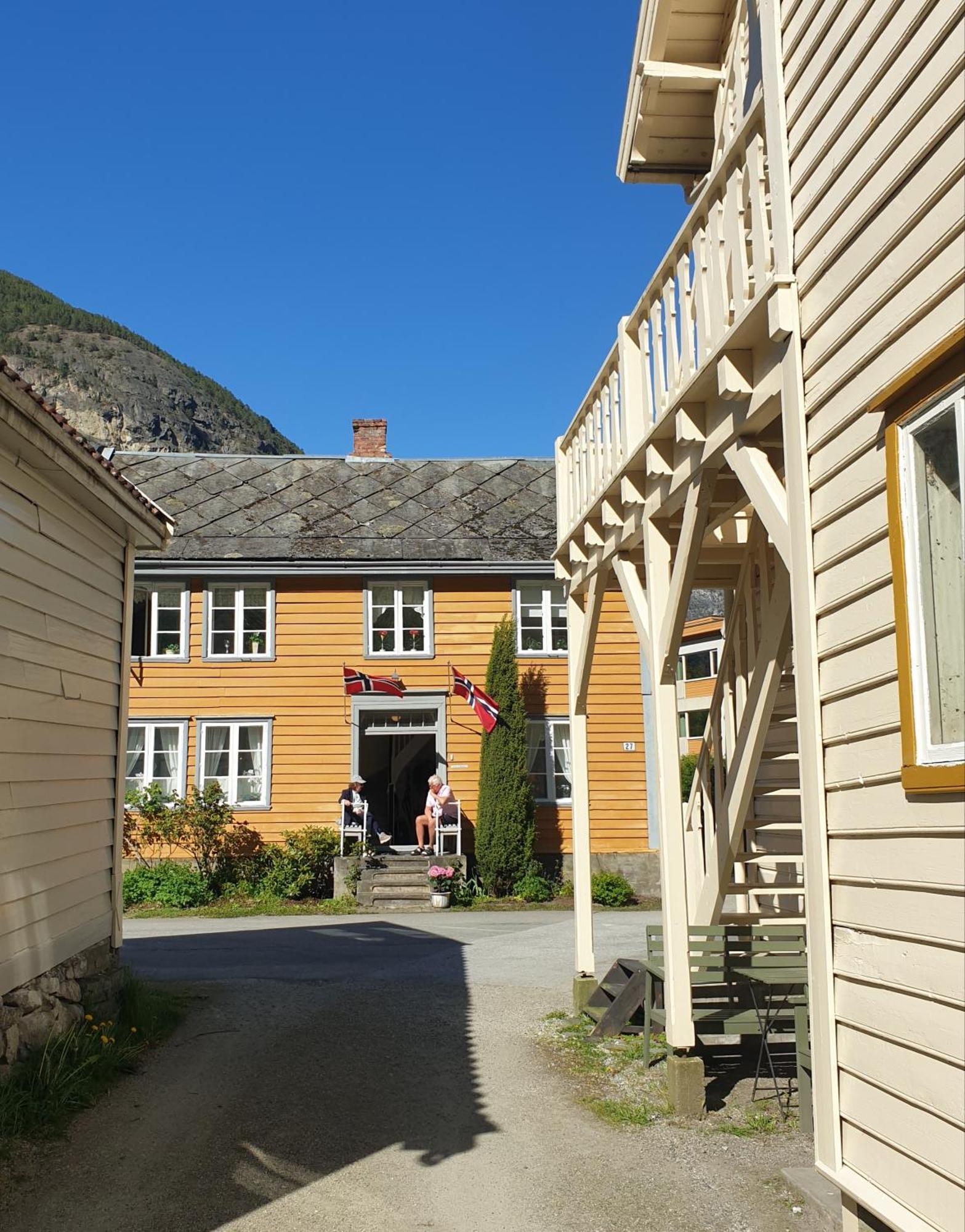Kvammehuset Pa Gamle Laerdalsoyri Exterior foto